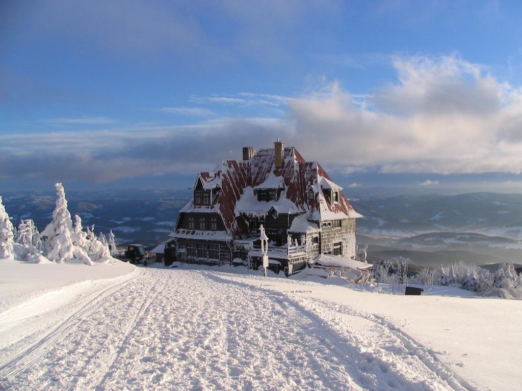 Hotel Radegast Dolni Becva Luaran gambar